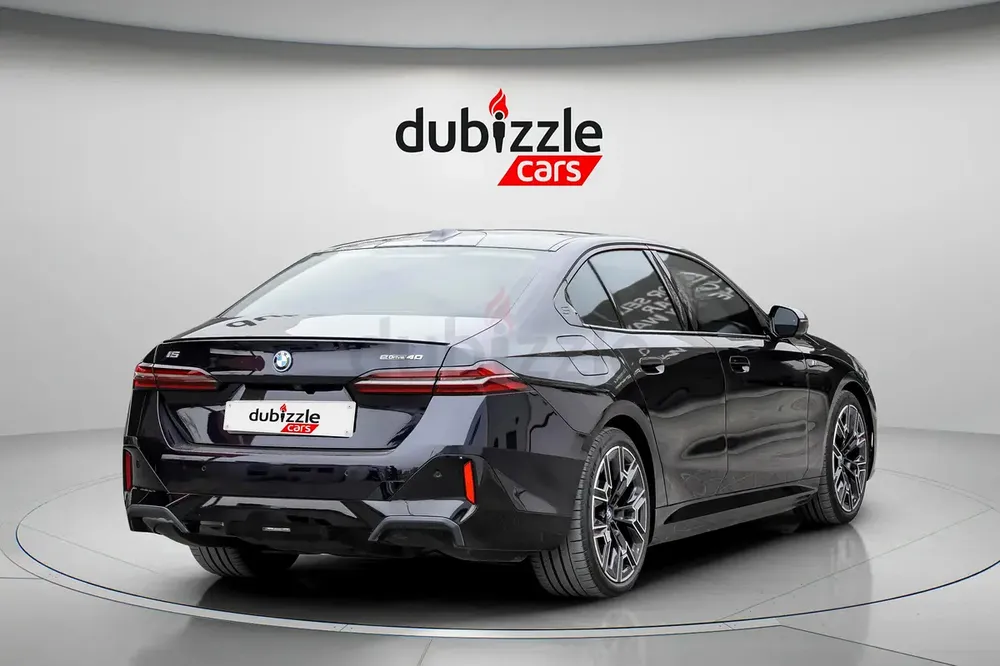 AED 3799/month | 2024 BMW i5 eDrive 40 | GCC Specs | Ref#451705 - Image 6