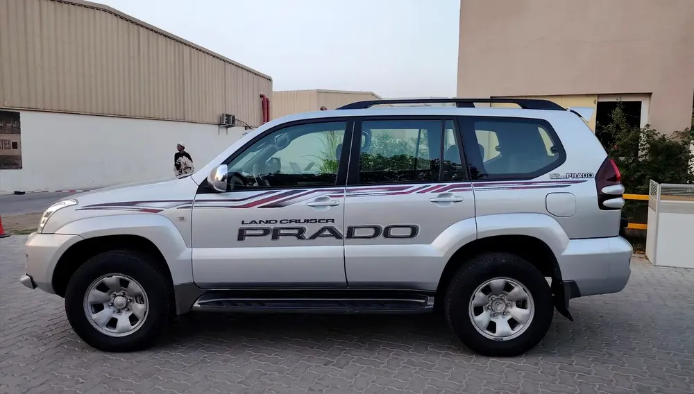 Toyota Prado GX 2009 GCC Specs - Image 4