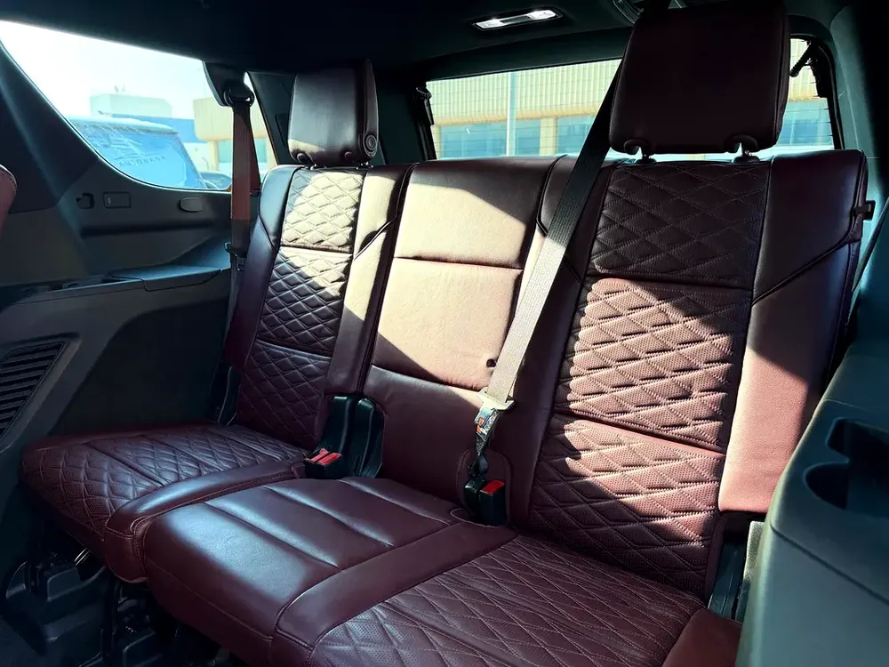 Cadillac Escalade Sport Platinum 2025 GCC Specs - Brand New Condition - Image 11