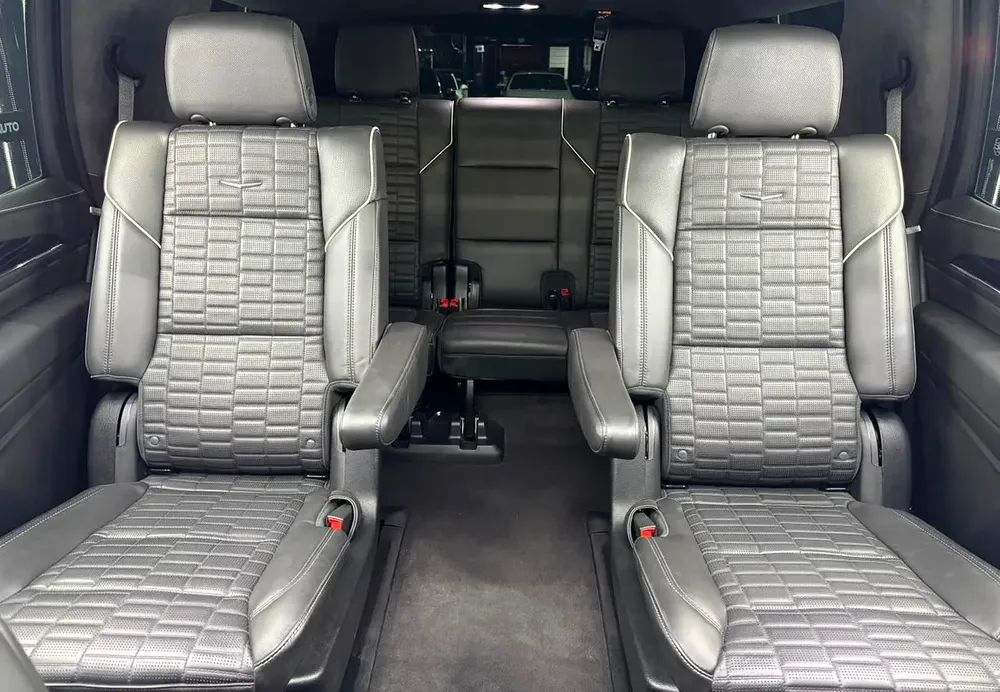 2024 Cadillac Escalade V | GCC | Supercharged V8 | Low Mileage | Warranty 100k Kms | Service 2028 - Image 20