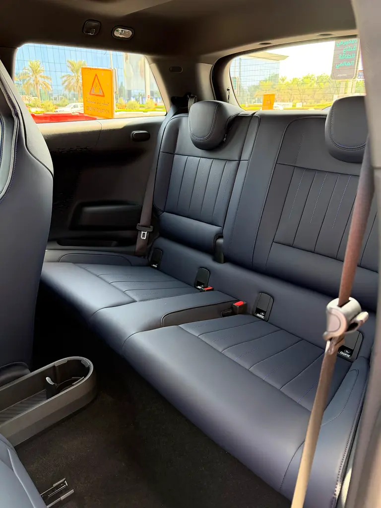 2025 Mini SE Electric. 3 Years Warranty/ 4 Years Free Service. Free Insurance/ Free Window tint - Image 12