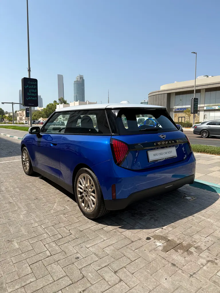 2025 Mini SE Electric. 3 Years Warranty/ 4 Years Free Service. Free Insurance/ Free Window tint - Image 7