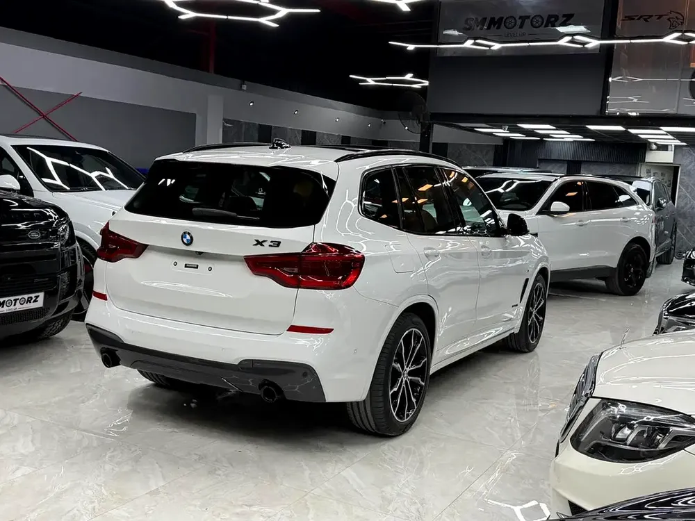 M-Sport | 1 Owner | Original Paint | Agency Service History | GCC Specs - Image 5