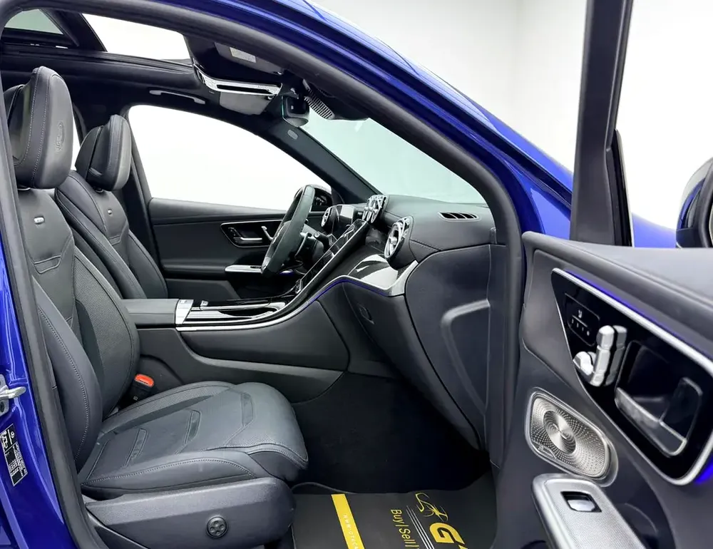 2024 Mercedes-AMG GLC63 S, Warranty, Mercedes Service Contract, Full Agency Service History, Euro. - Image 15
