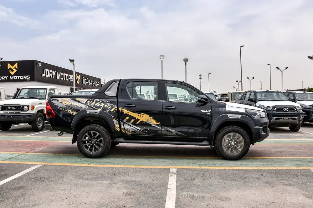2026 Toyota Hilux Adventure - GCC Specs - Brand New! - Image 5