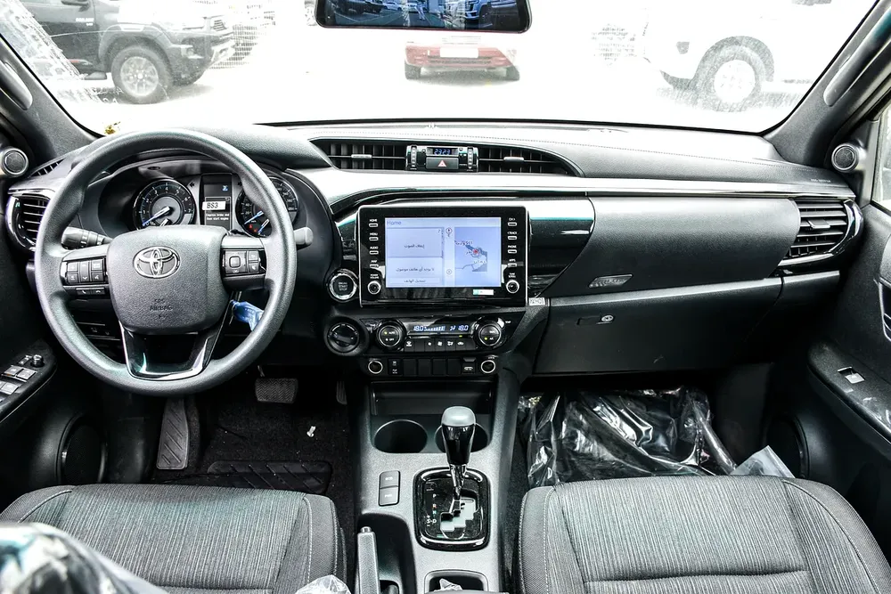 2026 Toyota Hilux Adventure - GCC Specs - Brand New! - Image 8