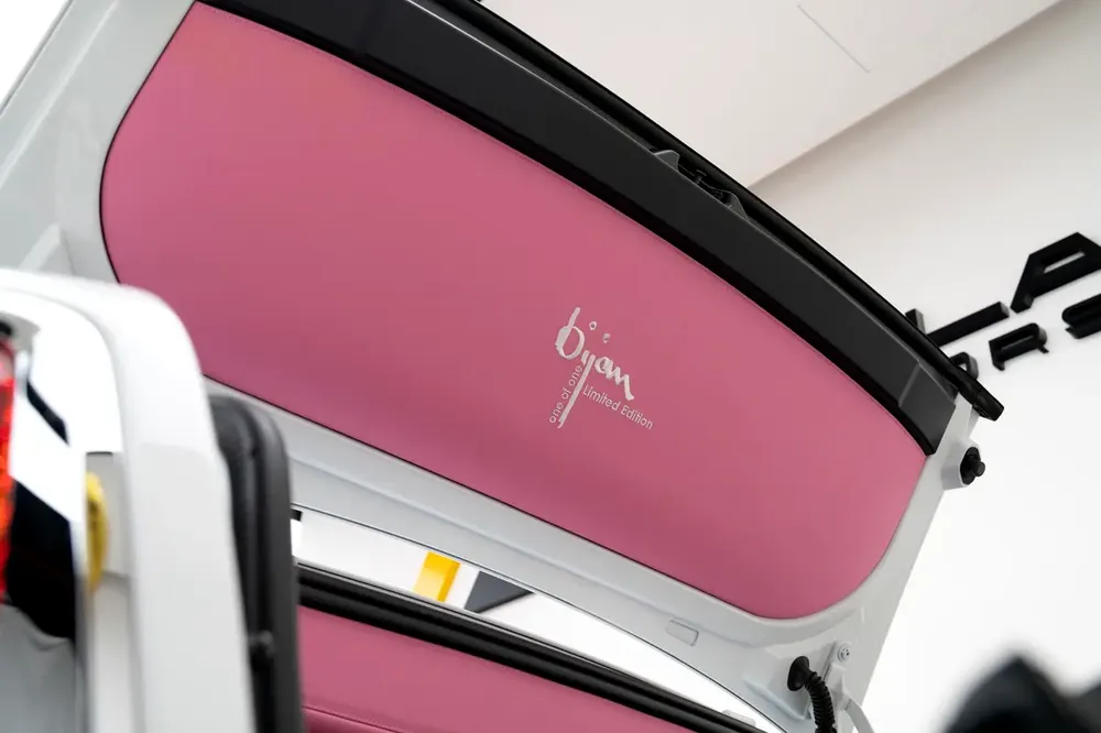2015 ROLLS ROYCE PHANTOM DROPHEAD | BIJAN 1 OF 1 LIMITED EDITION | LOW MILEAGE - Image 17