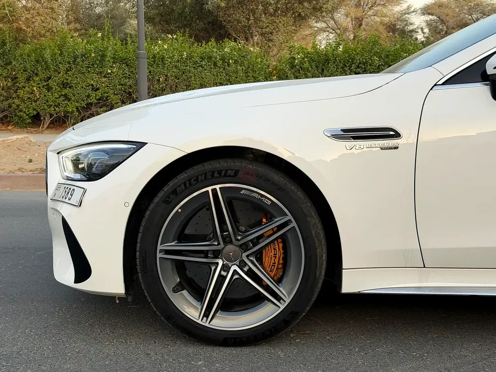 Under warranty + service Mercedes-Benz GT 63 AMG GCC specifications 2024 model - Image 14