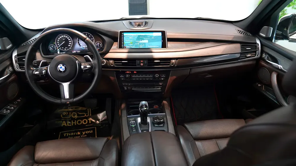 INDIVIDUAL BMW X5 V8 || LUXURY || GCC || FREE ACCIDENTS || PERFECT CONDITION || POWERFUL ENGINE - Image 11