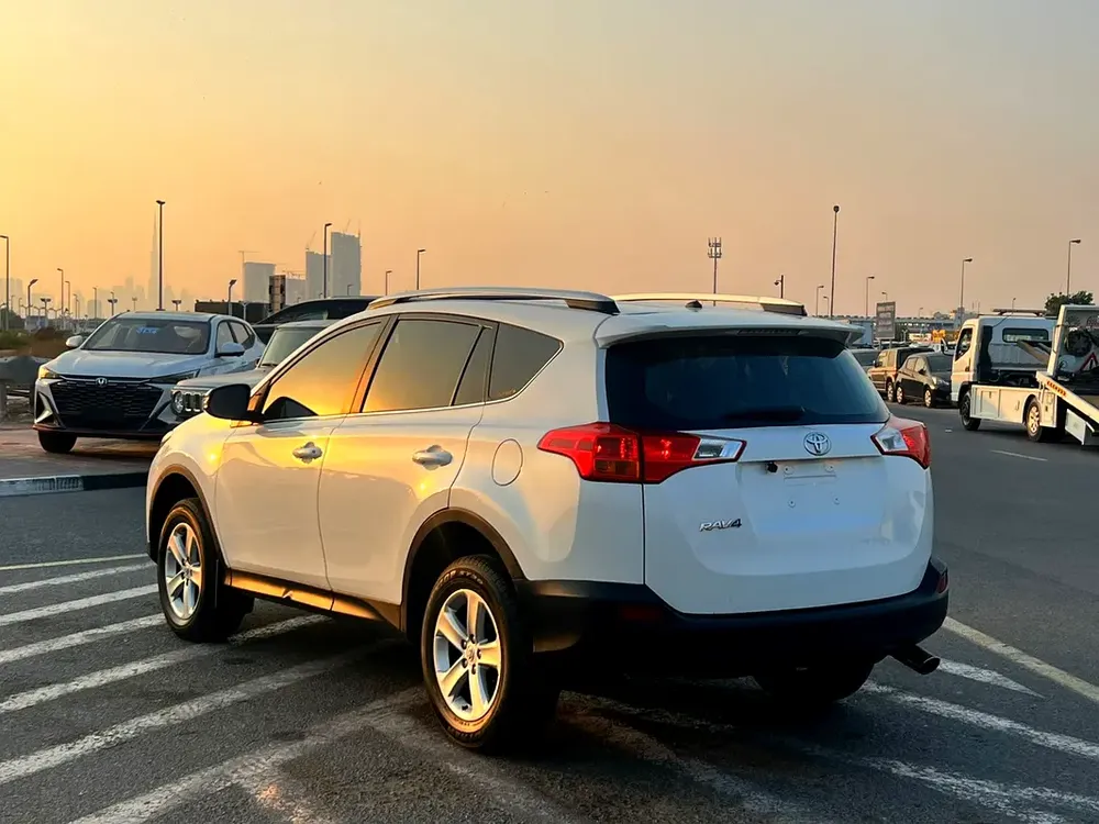 2014 Toyota Rav4 Limited Full Option 2.5L V4 - Sunroof - Rear Camera - Leather Seat - Japanese Specs - Image 5