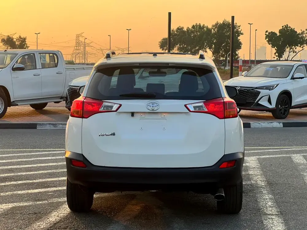 2014 Toyota Rav4 Limited Full Option 2.5L V4 - Sunroof - Rear Camera - Leather Seat - Japanese Specs - Image 6