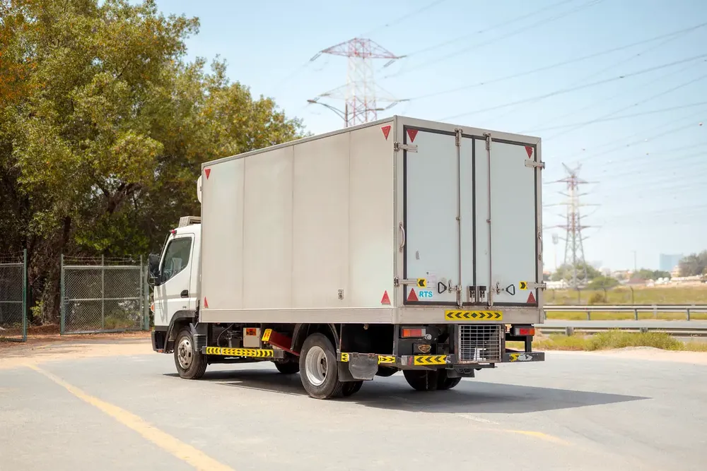 Mitsubishi Canter 0° Temperature (Dairy Products) | Diesel | GCC Specs | Ref#M41565 - Image 4
