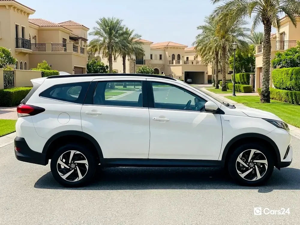 AED 732/month | 0 DP | Free 1 Month Warranty | Service History | 30 Day Return | TOYOTA RUSH 2023 - Image 5
