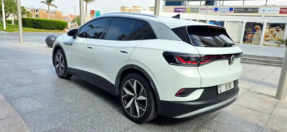 2021 Volkswagen ID.4 PURE + - Excellent Condition - Image 8