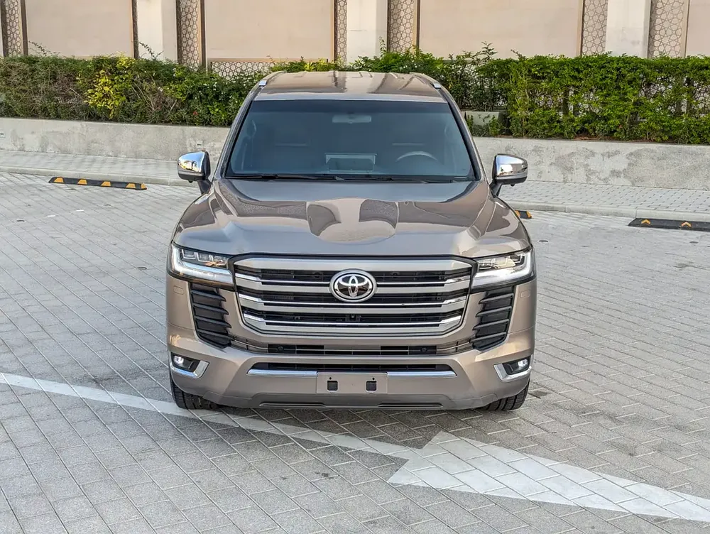 TOYOTA LAND CRUISER 2013 FACELIFTED 2025 WITH INTERIOR AND EXTERIOR GCC V6 4.0L - Image 20