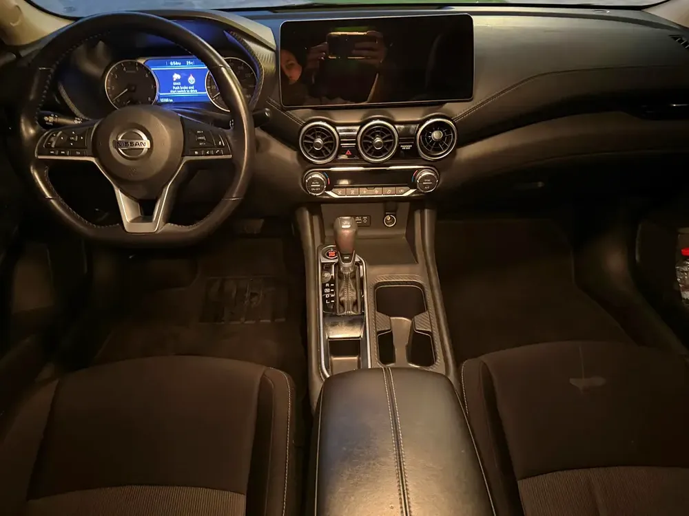 2021 Nissan Sentra SV | American Specs | Well Maintained Many extras included 2 keys - Image 10