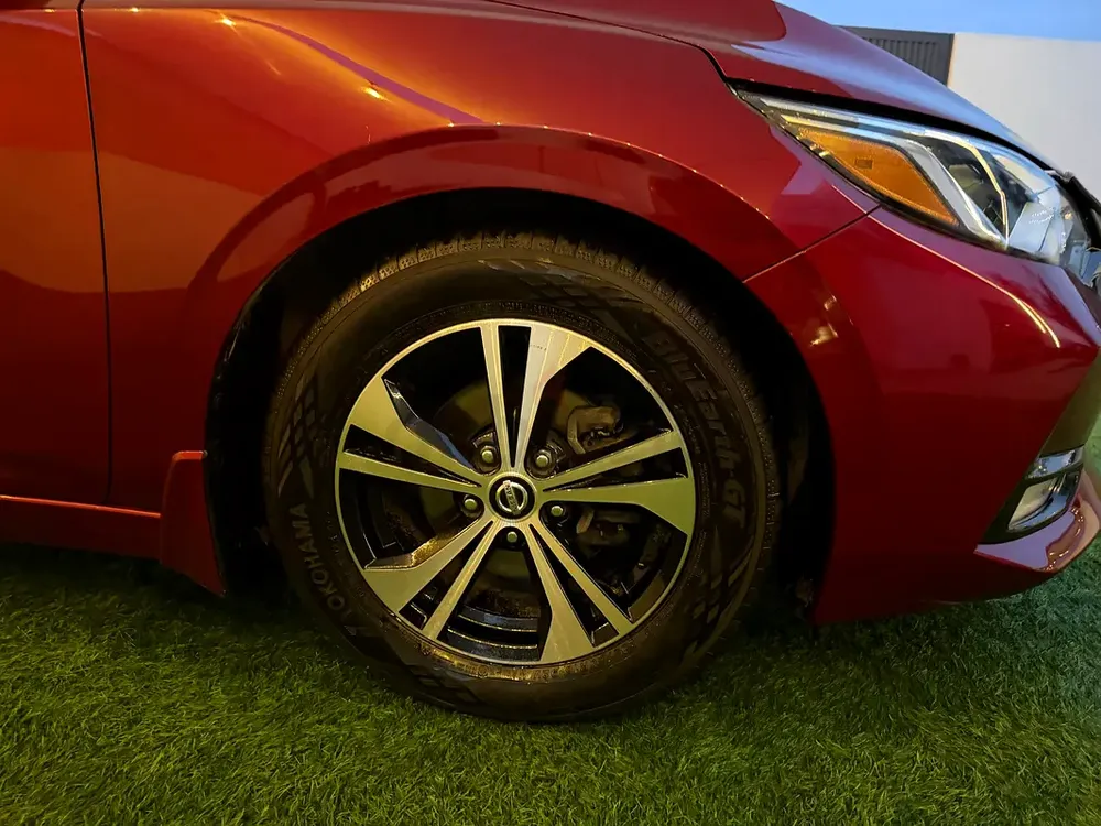 2021 Nissan Sentra SV | American Specs | Well Maintained Many extras included 2 keys - Image 11