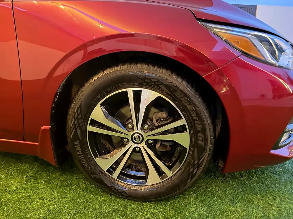 2021 Nissan Sentra SV | American Specs | Well Maintained Many extras included 2 keys - Image 4