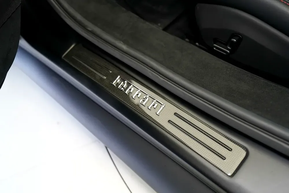SERVICE AUG 2031 | CARBON INTERIOR | MATT BLACK - Image 7