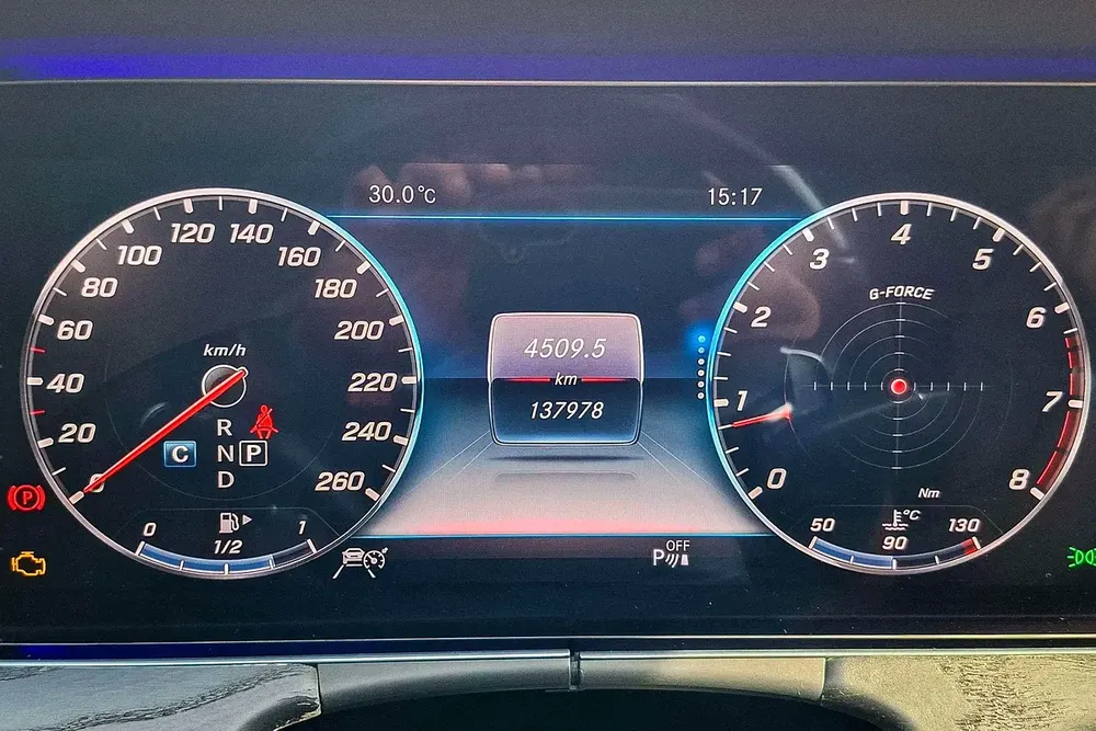 AED 1596/month | 2019 Mercedes-Benz E-Class  | Japanese Specs | Ref#437704 - Image 13