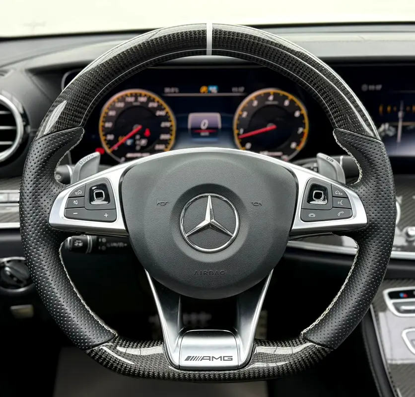 2018 Mercedes Benz E63 S AMG, Full Service History, Carbon Fiber Package, Excellent Condition, GCC - Image 7
