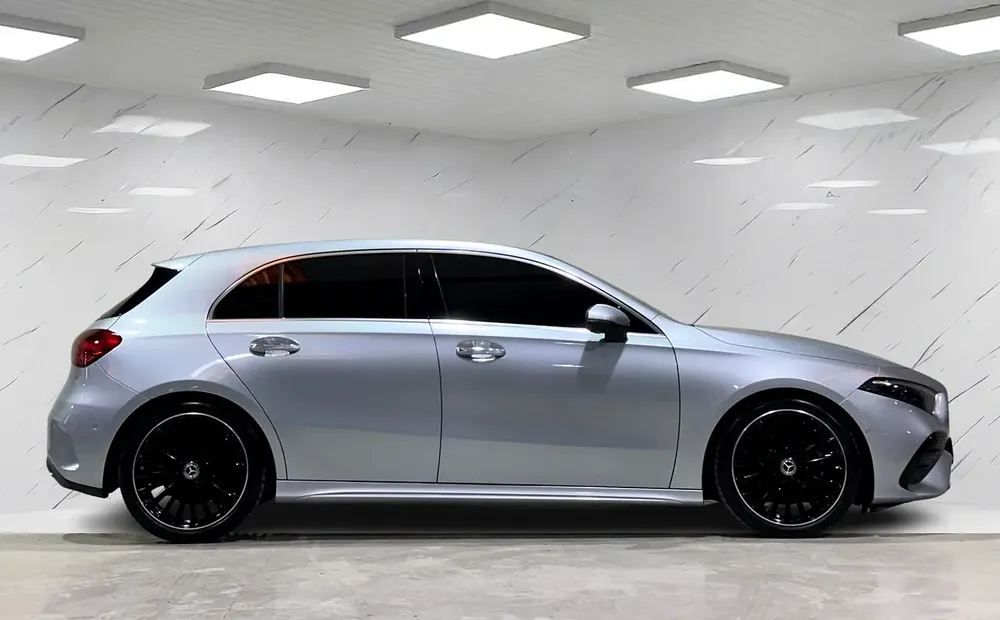 2025 Mercedes-Benz A-Class A 200 AMG - GCC Specs - Image 4