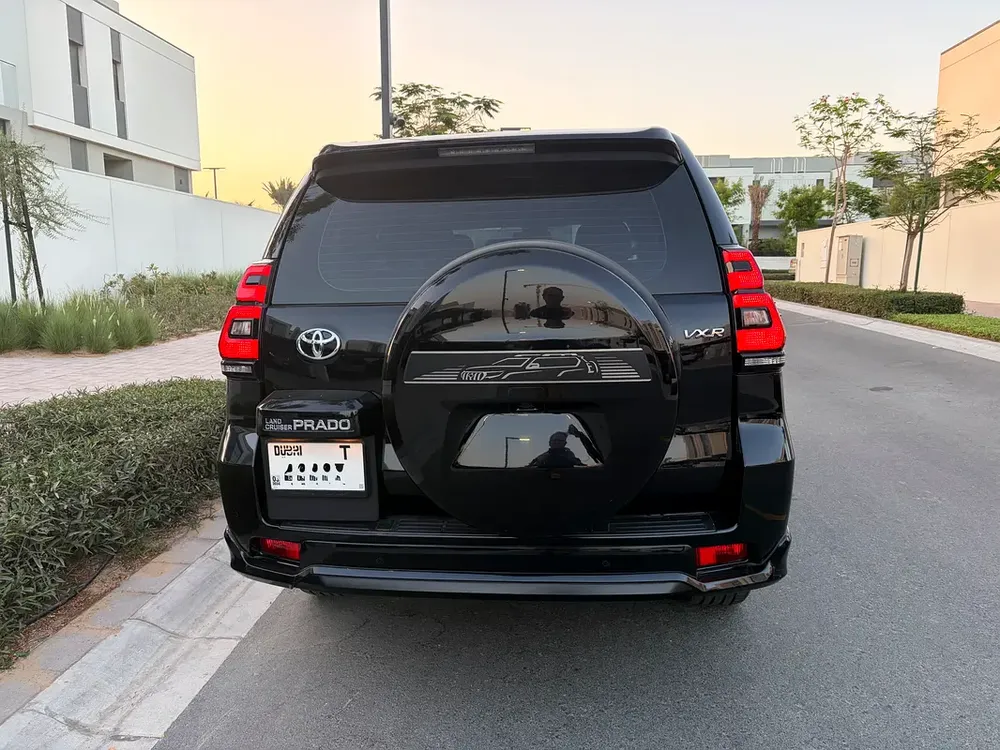 Toyota Prado Adventure 2022 | GCC Specs | - Image 4
