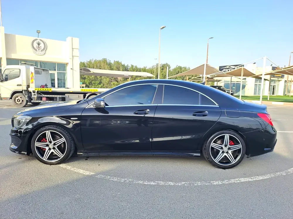 Mercedes-Benz CLA 250 4MATIC 2015 GCC Specs - Image 4
