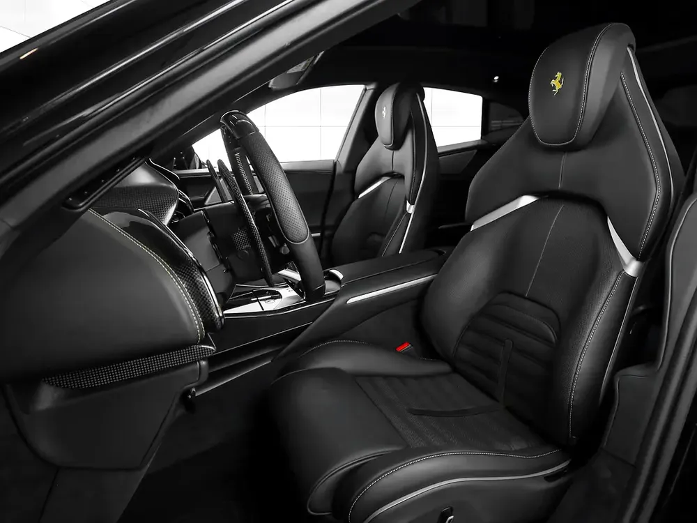 2024 FERRARI PUROSANGUE / BRAND NEW / FULL CARBON - Image 8