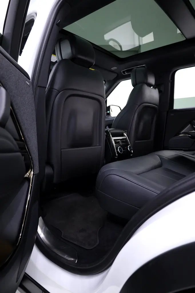 RANGE ROVER SPORT DYNAMIC V6 P400 - Image 12