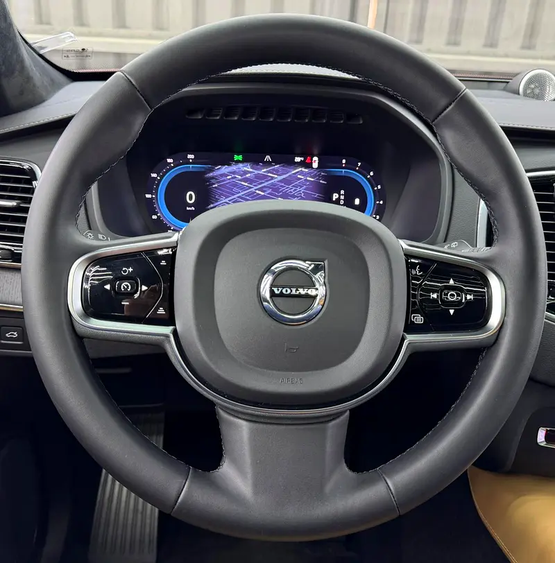 Volvo XC90 B6 Ultimate Bright 2024 | GCC | Full PPF | Low Mileage | Warranty 2029 | Service 2027 - Image 15