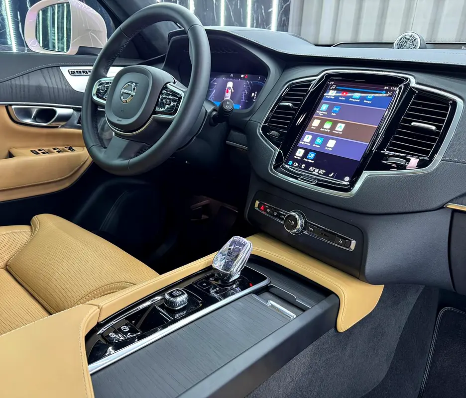 Volvo XC90 B6 Ultimate Bright 2024 | GCC | Full PPF | Low Mileage | Warranty 2029 | Service 2027 - Image 17