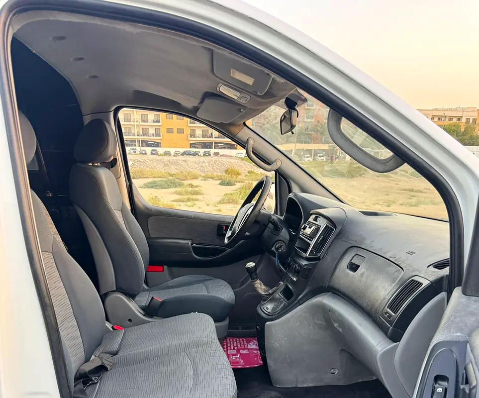 H1 Van (2018 Model  GCC) - Image 5