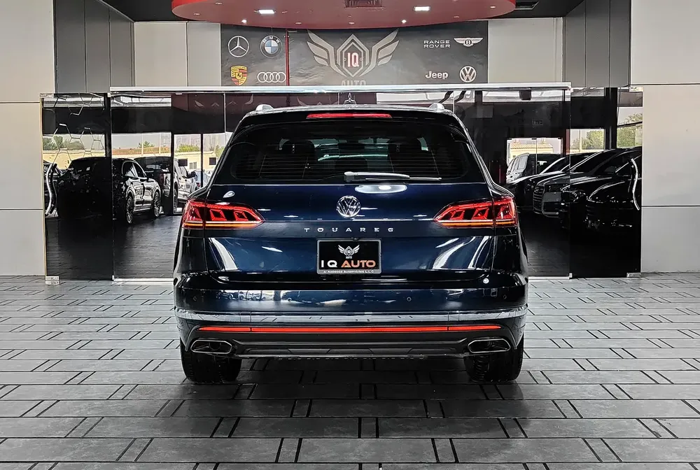 AED 1,500 P.M | 2019 Volkswagen Touareg Highline Full Option | Under Warranty | GCC | - Image 5
