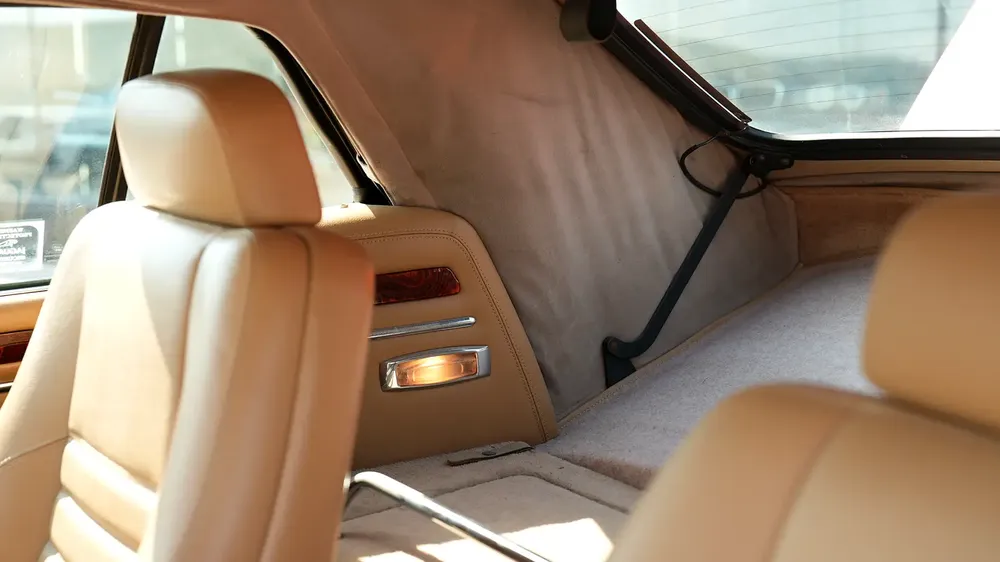 1993 Jaguar XJS - Image 14