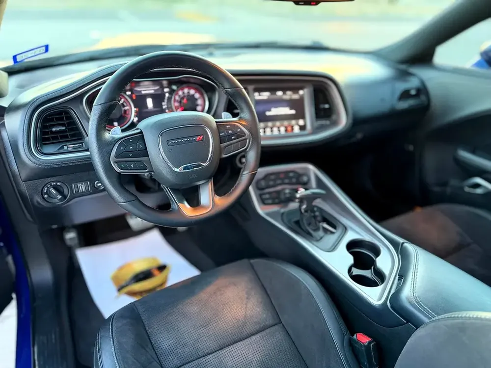 AED 1260-/month | GT 3.6L | SUNROOF | ALCANTARA SEATS | LOW MILEAGE | SPECIAL COLOR - Image 12