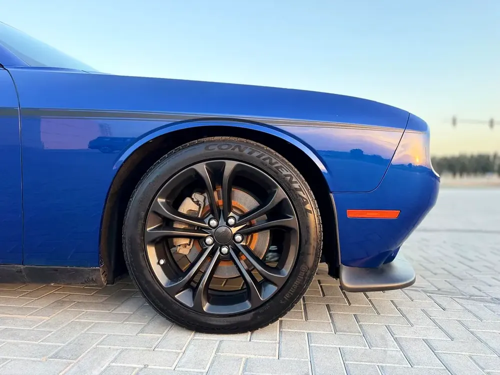AED 1260-/month | GT 3.6L | SUNROOF | ALCANTARA SEATS | LOW MILEAGE | SPECIAL COLOR - Image 9