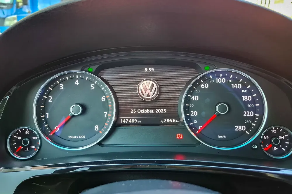 AED 912/month | 2018 Volkswagen Touareg SEL | GCC Specs | Ref#386071 - Image 15