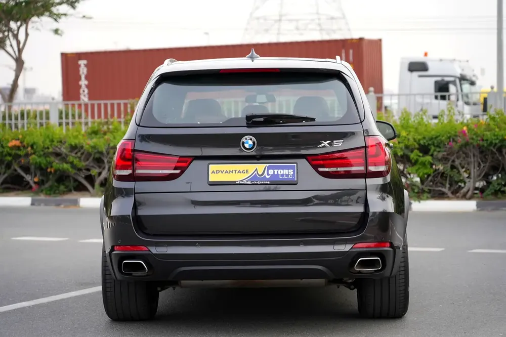 BMW X5 XDRIVE 35i 2018 GCC 95000 KM - Image 5