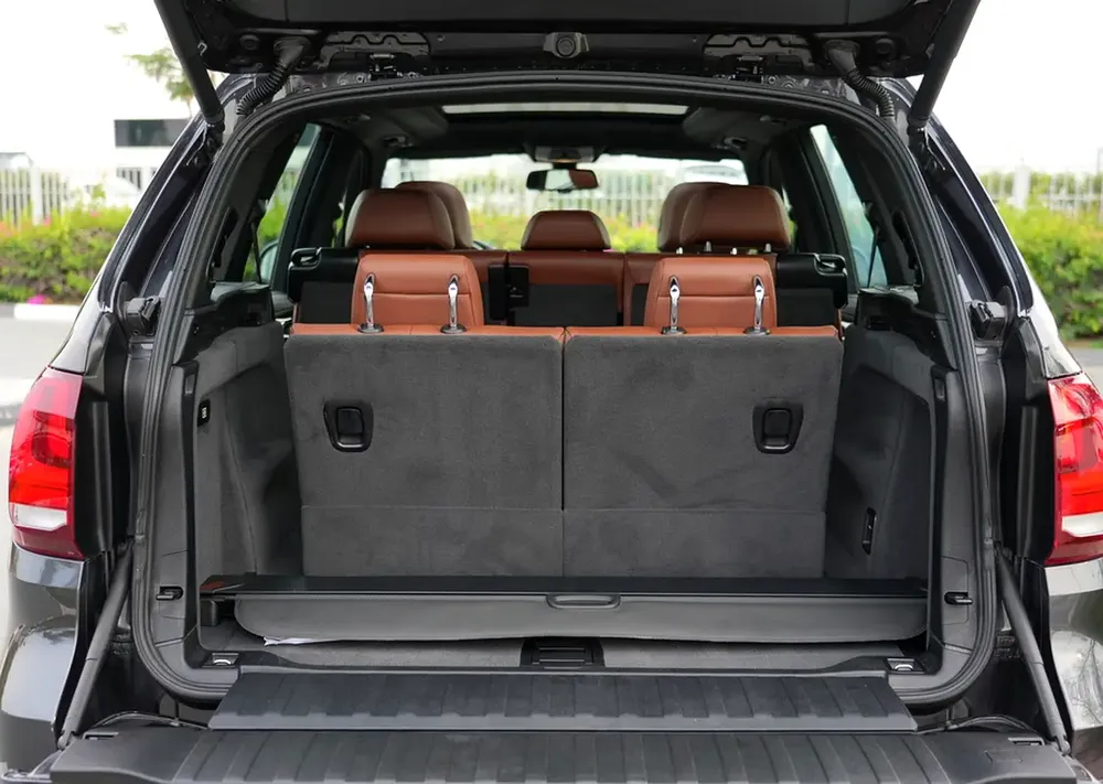 BMW X5 XDRIVE 35i 2018 GCC 95000 KM - Image 6