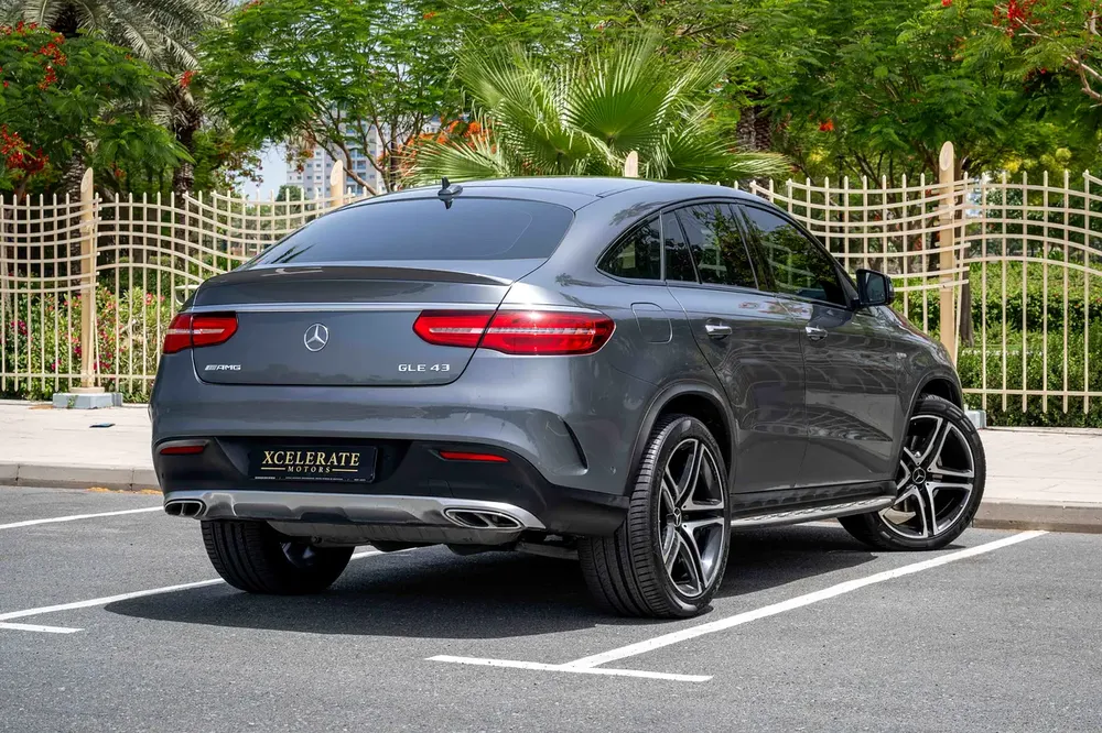 2017 Mercedes-AMG GLE 43 Coupe | 3.0L V6 Biturbo | GCC Specs | 82,000 KM - Image 6