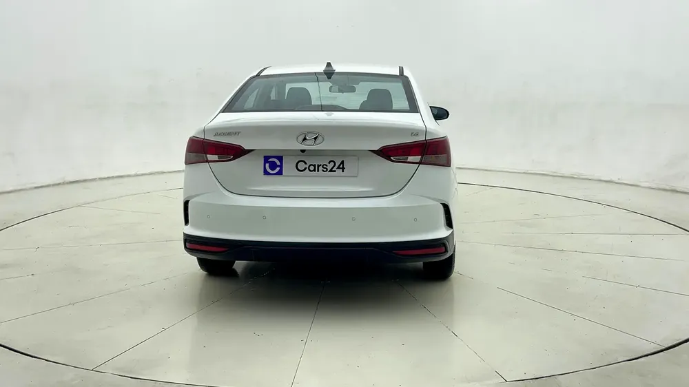 AED 566/m | 0 DP | Free 3 Months Warranty | Service History | 30 Day Return | HYUNDAI ACCENT 2023 - Image 4