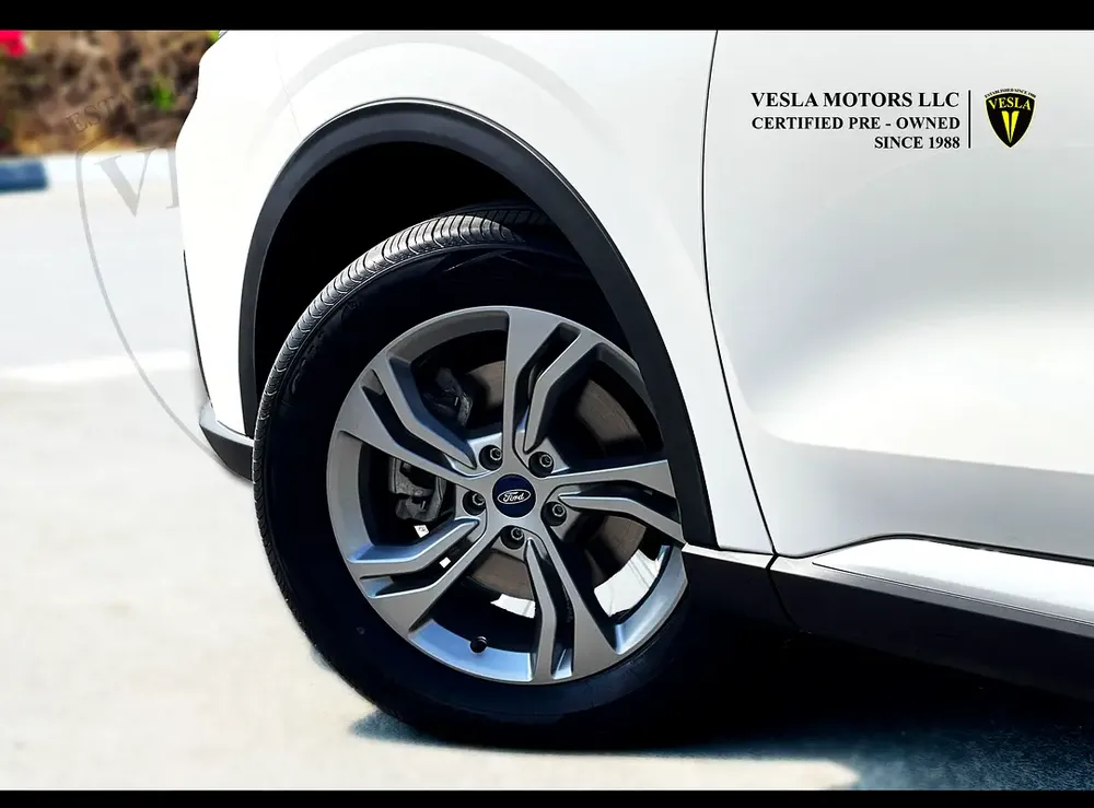 UNLIMITED MILEAGE WARRANTY / LEATHER SEAT + NAVIGATION + CAMERA + BLIND SPOT / IN HOUSE FINANCE - Image 6