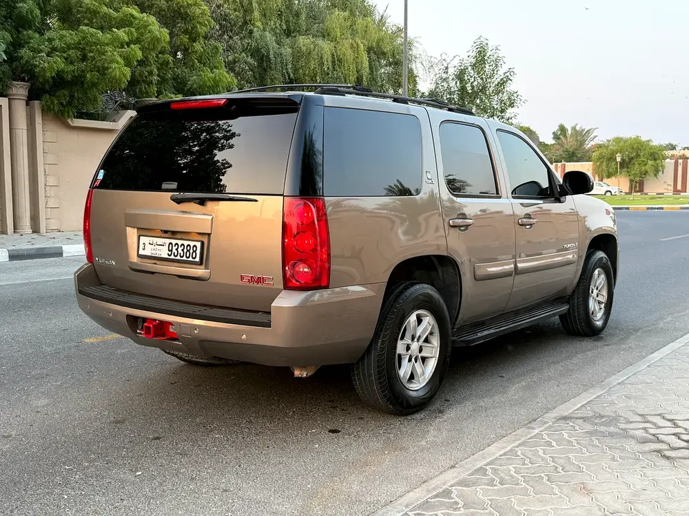 GMC Yukon 2007 GCC, Super clean car, low mileage, family use - Image 13