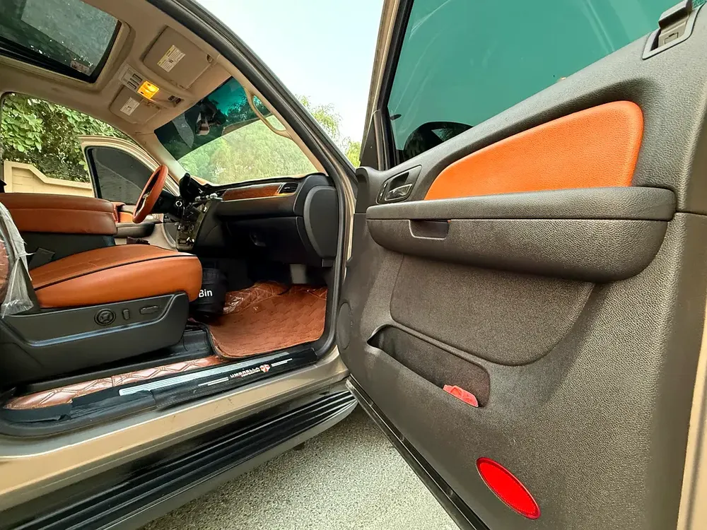 GMC Yukon 2007 GCC, Super clean car, low mileage, family use - Image 14