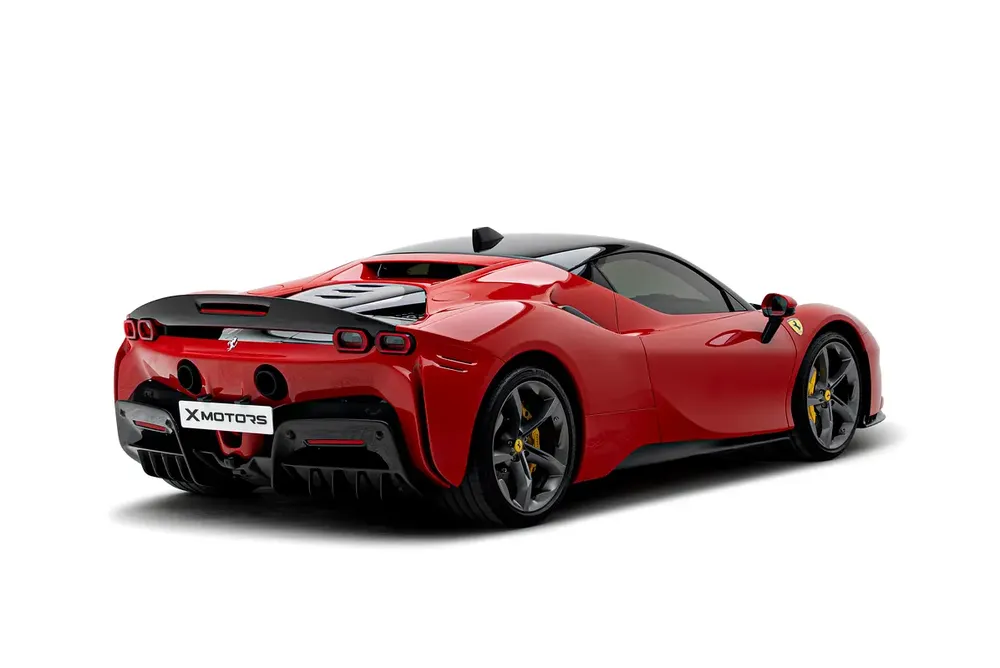 Ferrari SF90 Stradale | Assetto Fiorano Pack | GCC Spec | Factory Warranty  Service - Image 4