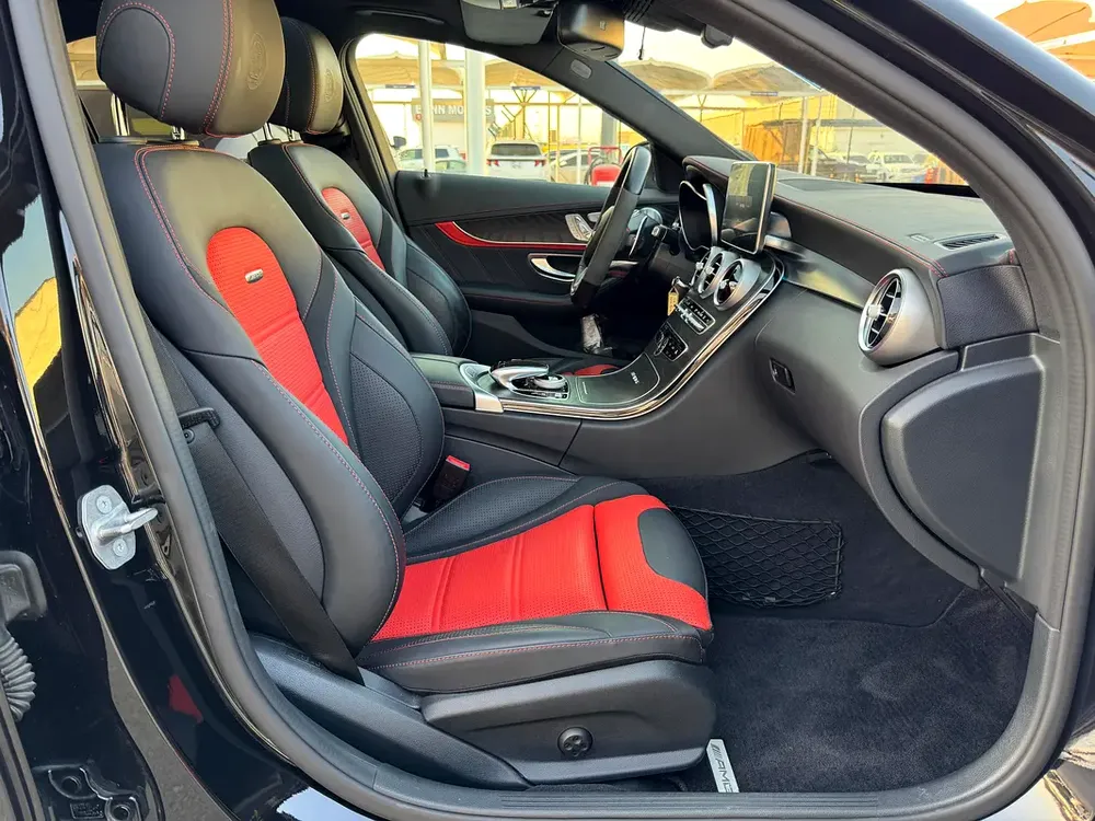MERCEDES BENZ C63s AMG V8 LOW KILOMETER AUCTION GRADE 4. 5/B - Image 13