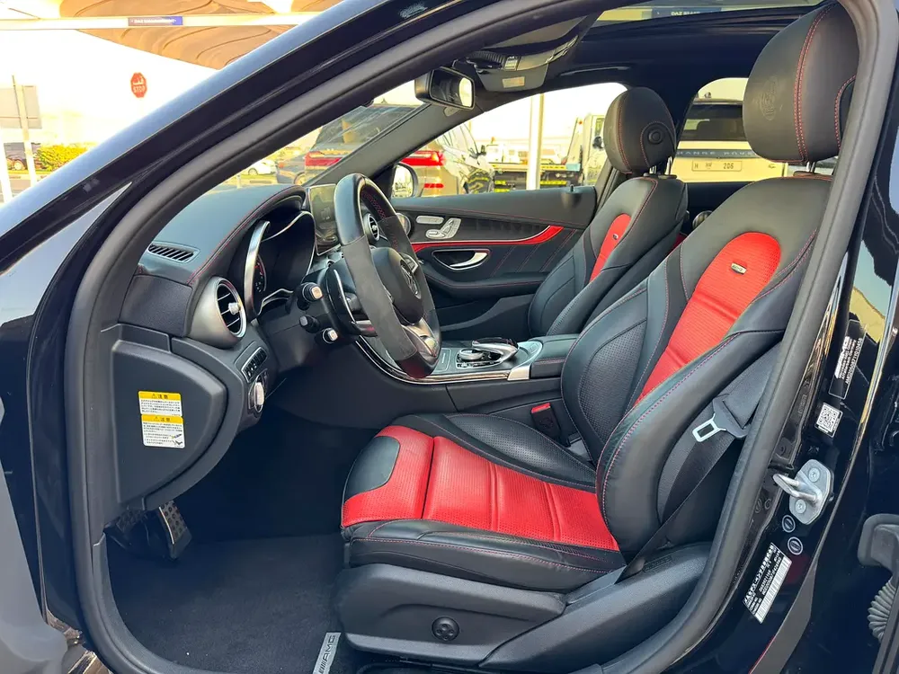 MERCEDES BENZ C63s AMG V8 LOW KILOMETER AUCTION GRADE 4. 5/B - Image 15