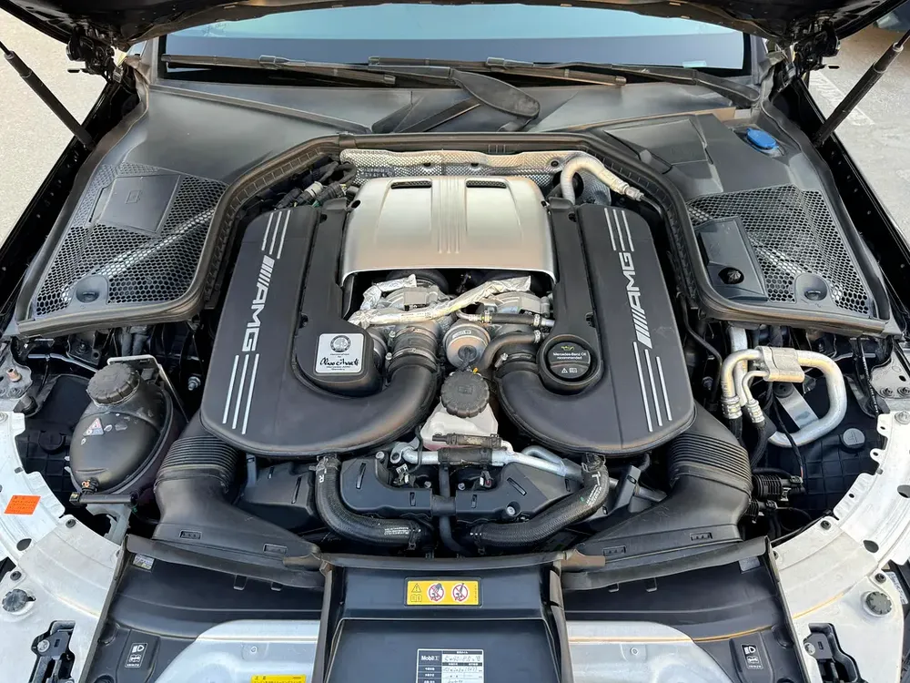 MERCEDES BENZ C63s AMG V8 LOW KILOMETER AUCTION GRADE 4. 5/B - Image 17
