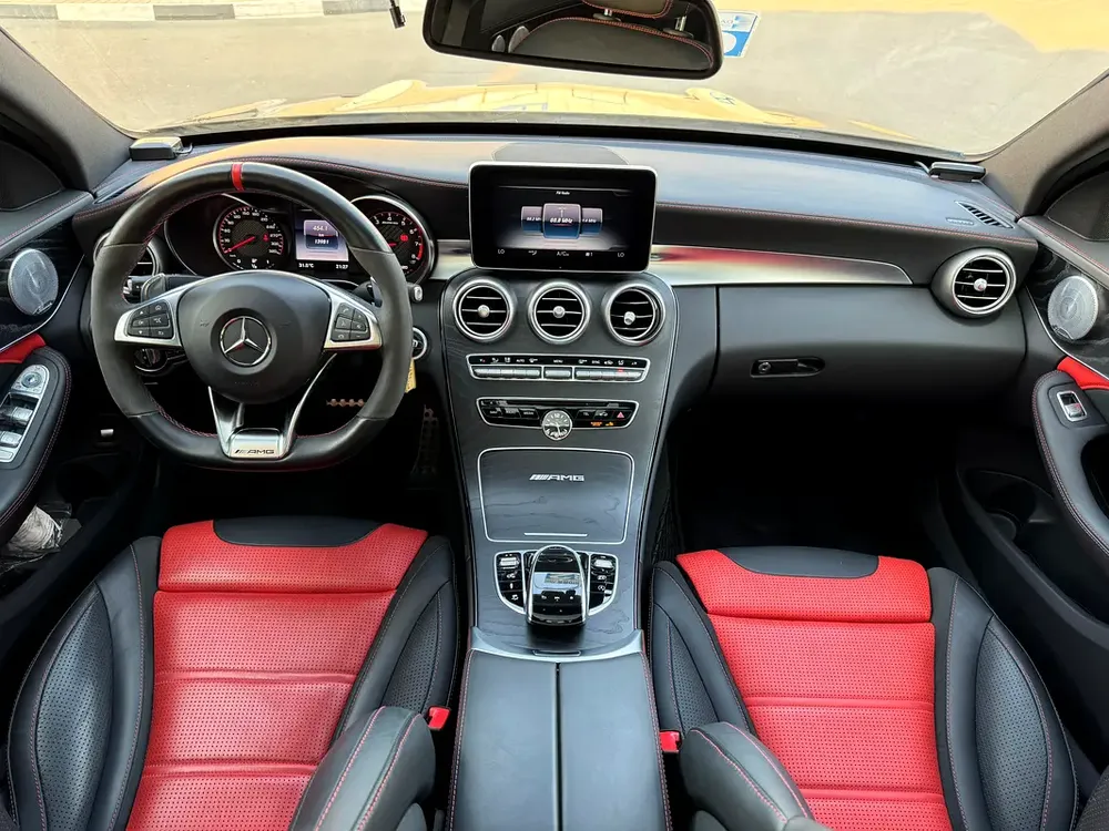 MERCEDES BENZ C63s AMG V8 LOW KILOMETER AUCTION GRADE 4. 5/B - Image 7